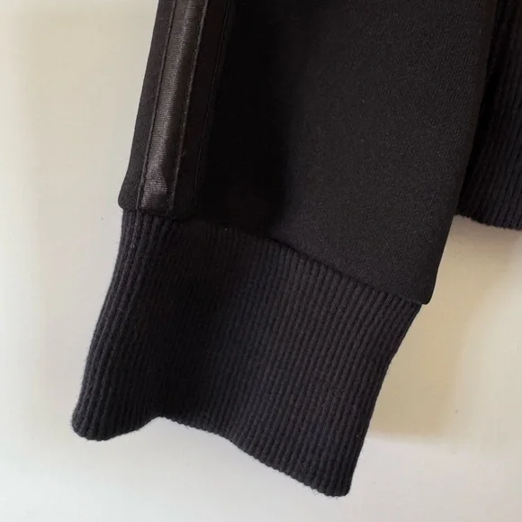 Rocawear Bling Rhinestone Zip-Up Jacket Black Mock Neck Size 1X Y2K - Picture 11 of 12